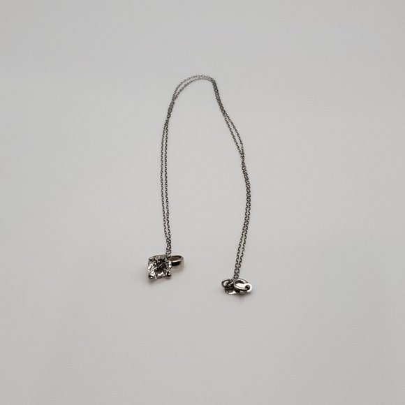 18 Inch 925 Sterling Silver Cute Brilliant Single Cubic Zirconia Necklace - Picture 2 of 7